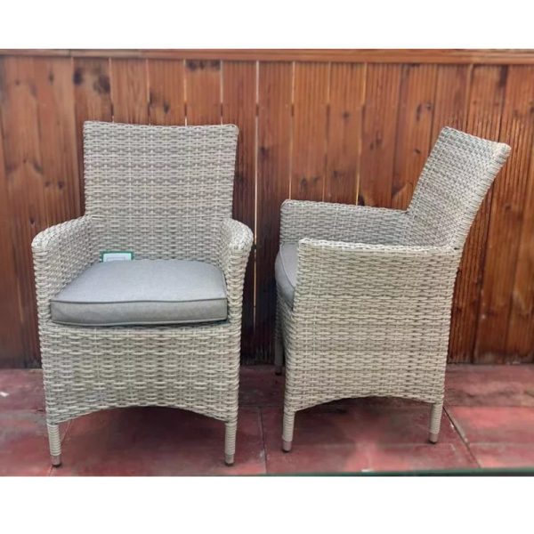 Town Chair Outdoor Dinning Set 4 Chairs and 1 Table Town Chair Outdoor Dinning Set 4 Chairs and 1 Table